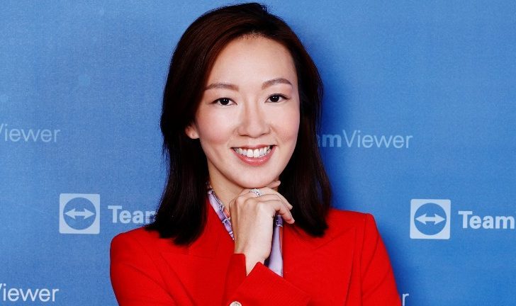 Sojung Lee.